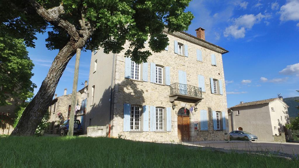 Vvf Haute Provence Lagrand Exterior foto